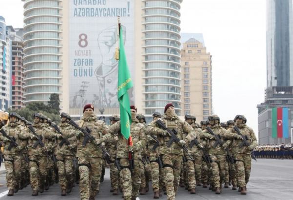 Этот парад стал праздником долгожданной победы для народа Азербайджана - депутат