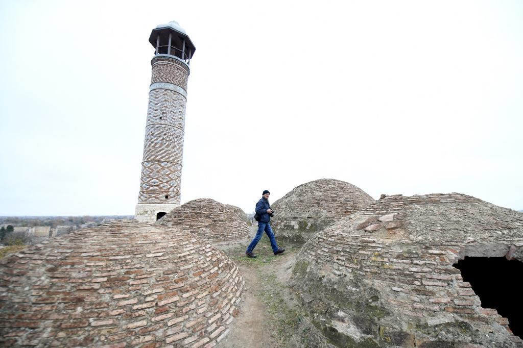Фонд Гейдара Алиева начал работы по реставрации религиозных памятников и мечетей на освобожденных территориях (ФОТО) - Gallery Image