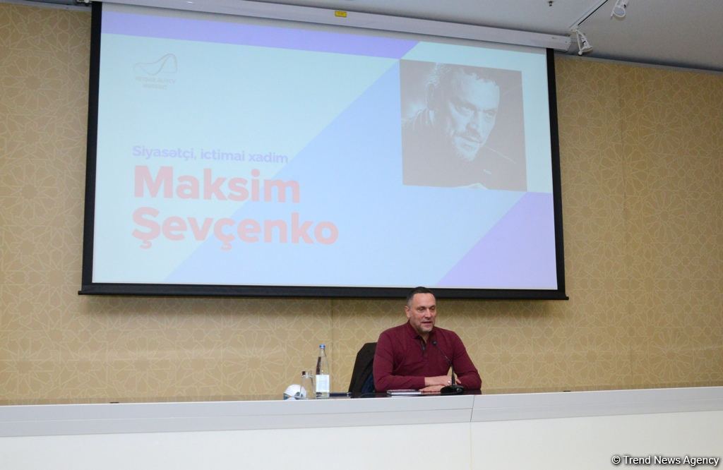 Азербайджан открыл новую историческую эпоху в национальном развитии - российский политолог (ФОТО)