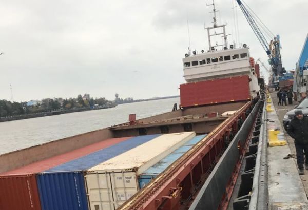 Volume of cargo loaded, unloaded in Iran’s Astara port surges
