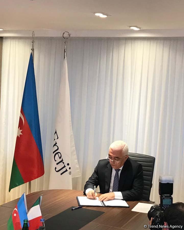 Италия и Азербайджан подписали договор по сотрудничеству в рамках создания энергетической инфраструктуры Карабаха (ФОТО)