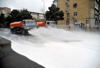 Сегодня в Баку продезинфицировано 554 улицы (ФОТО)