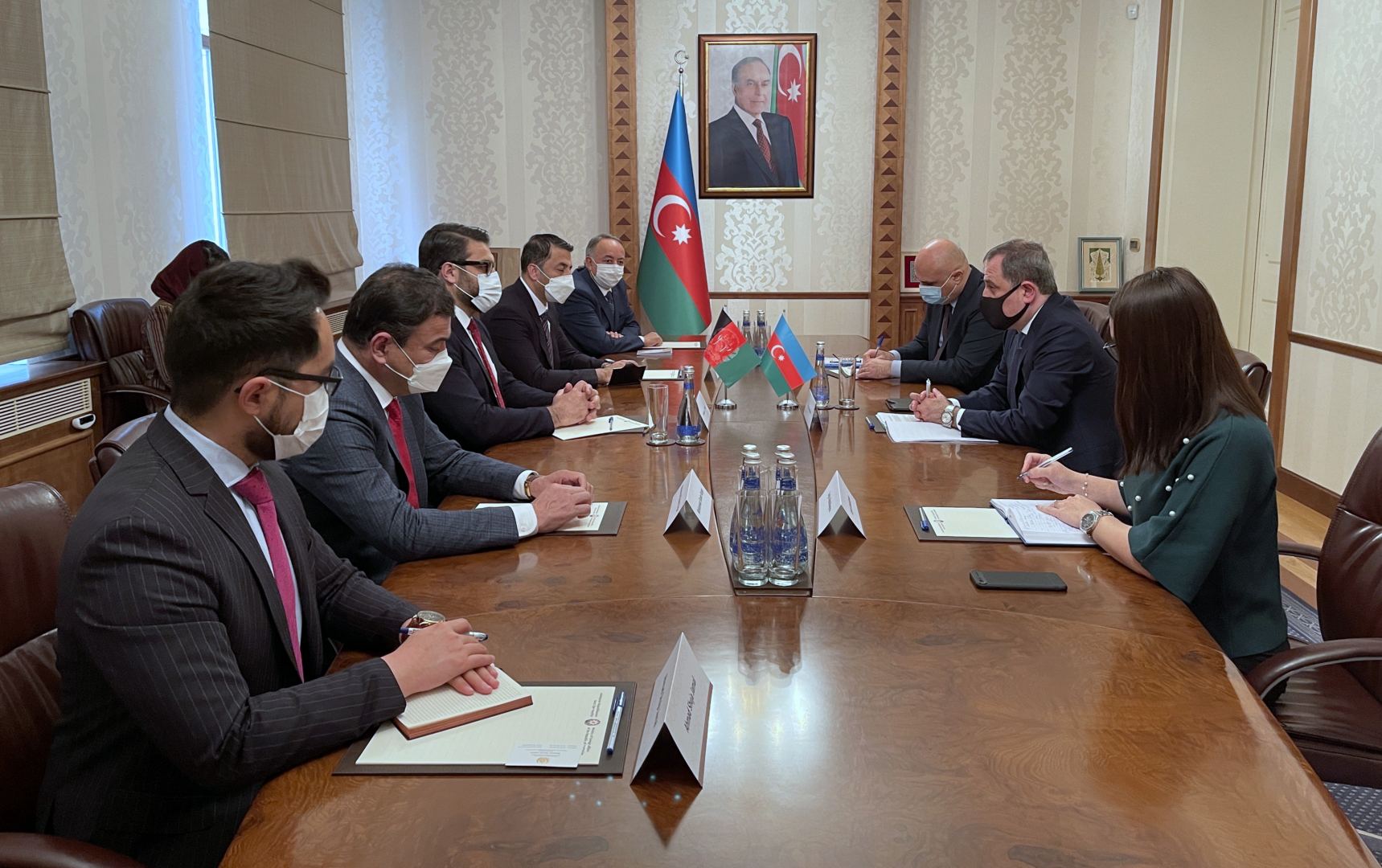 Azerbaijani FM, Afghan delegation exchange views on co-op in economy, security, transport (PHOTO)