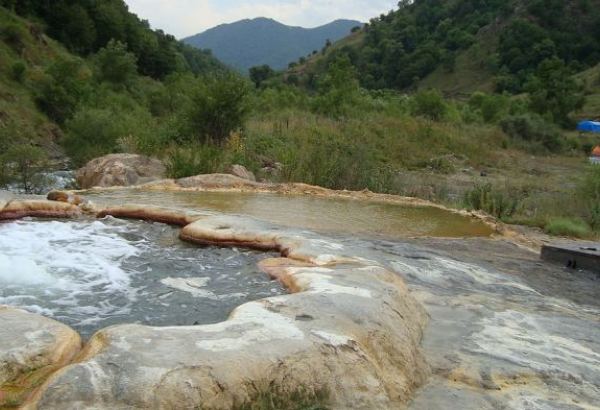 Эксплуатацией минеральных вод Кельбаджара армяне нанесли Азербайджану ущерб в размере 7,5 млрд манатов
