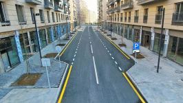 В "Белом городе" в Баку построены еще 11 автодорог протяженностью 2460 метров (ФОТО)