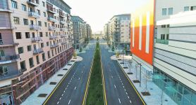 В "Белом городе" в Баку построены еще 11 автодорог протяженностью 2460 метров (ФОТО)