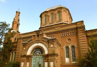 Толерантность в Азербайджане: Александро-Невский храм в Гяндже (ФОТО)