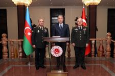 Состоялась встреча между замминистра обороны Азербайджана и министром нацобороны Турции (ФОТО)