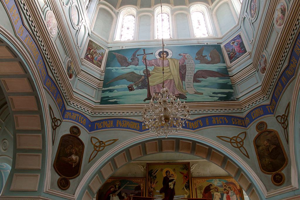 Толерантность в Азербайджане: Александро-Невский храм в Гяндже (ФОТО)