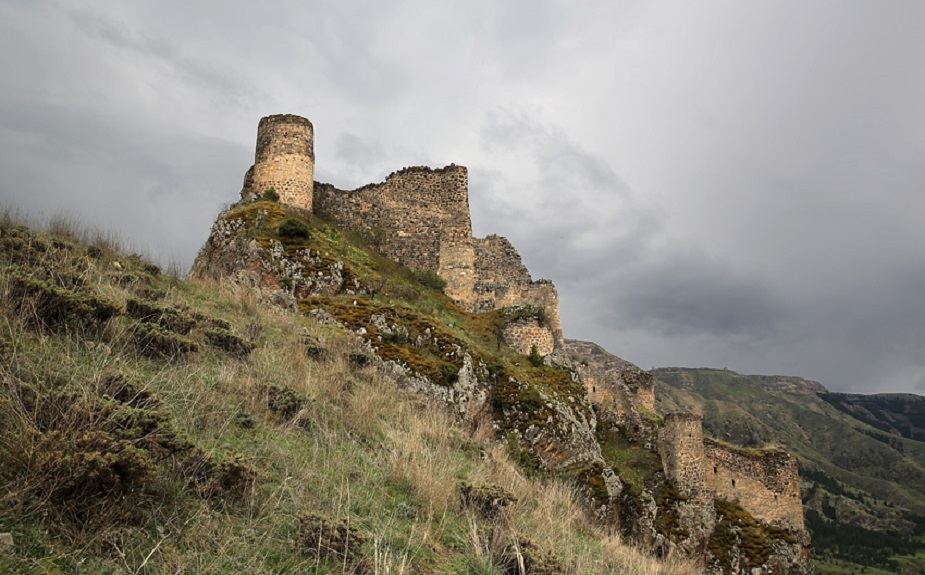 Все исторические памятники в Иреванской крепости уничтожены - АН Азербайджана