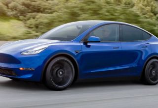 Маск заявил, что электрокары Tesla могут стать почти полностью автономными в 2023 году