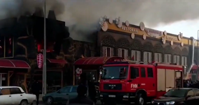Пожар в ресторане в Баку потушен (ФОТО/ВИДЕО) - Gallery Image