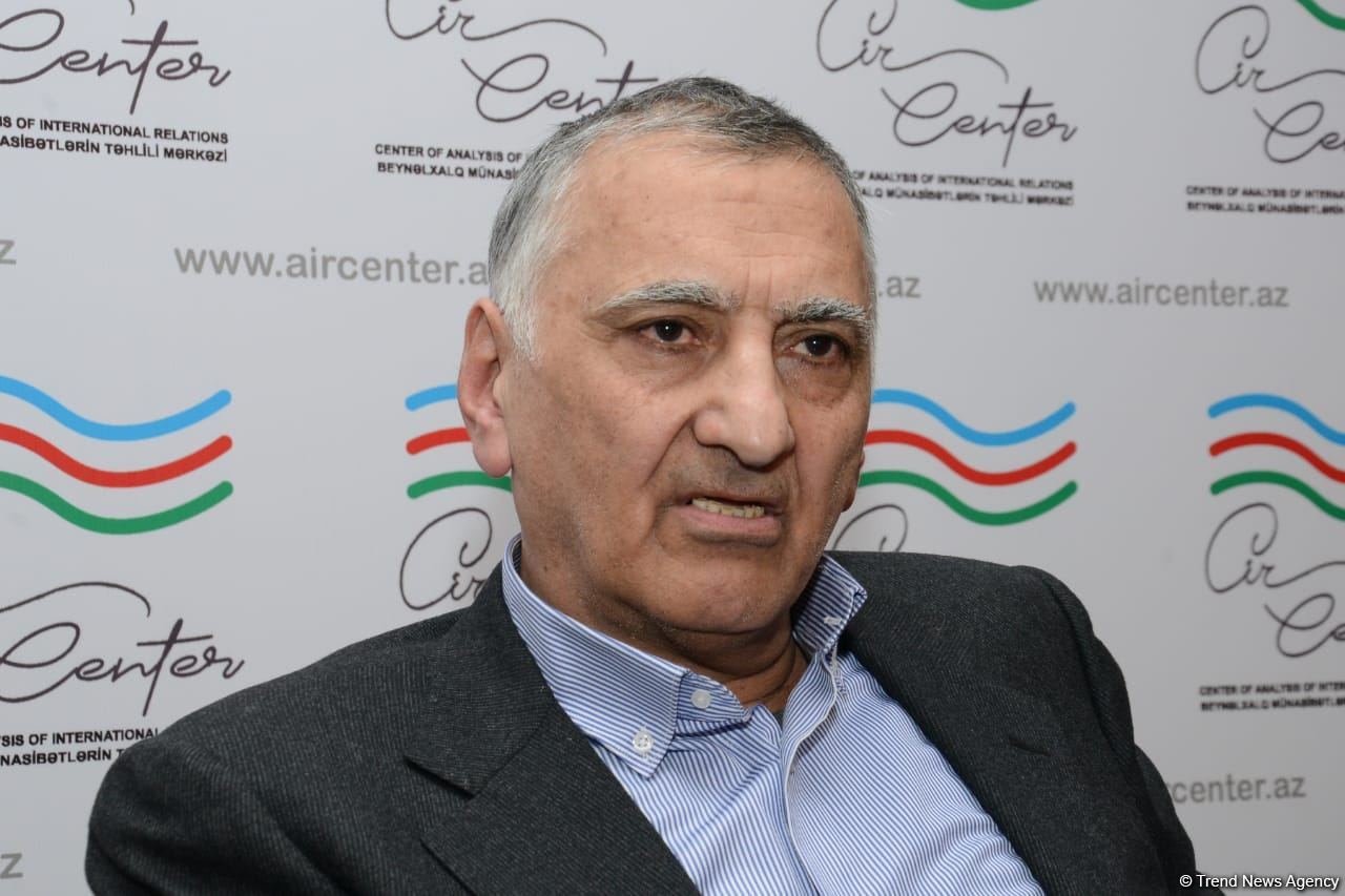 Dilgam Asgarov talks about actions of Armenia when Azerbaijani army approached Shusha