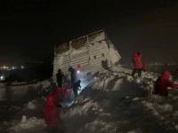 Спасатели обнаружили тело малолетнего ребенка, погибшего в результате схода лавины в России - Gallery Thumbnail