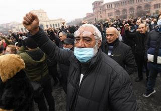 Tens of thousands of people take to protest in Yerevan