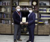 Награждены руководители религиозно-этнических общин Азербайджана (ФОТО) - Gallery Thumbnail