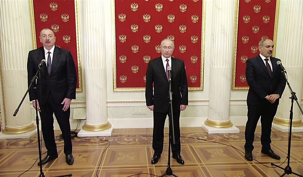 Президент России, Президент Азербайджана и премьер-министр Армении выступили с заявлением для прессы (ФОТО)
