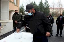 В Азербайджане квартиры получили еще 30 семей шехидов и участников Отечественной войны (ФОТО) - Gallery Thumbnail
