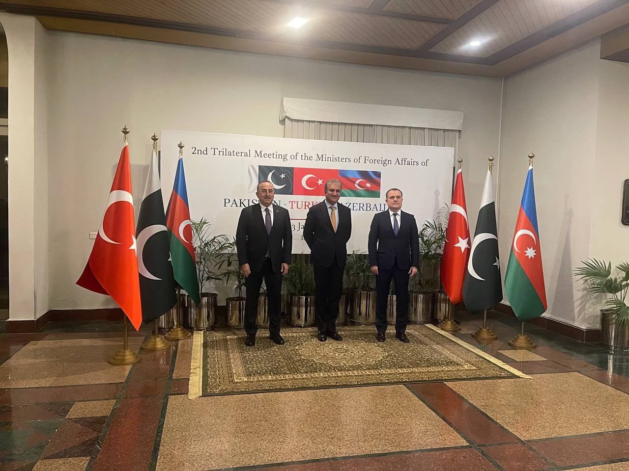 Принята Исламабадская декларация глав МИД Азербайджана, Пакистана и Турции (ФОТО)