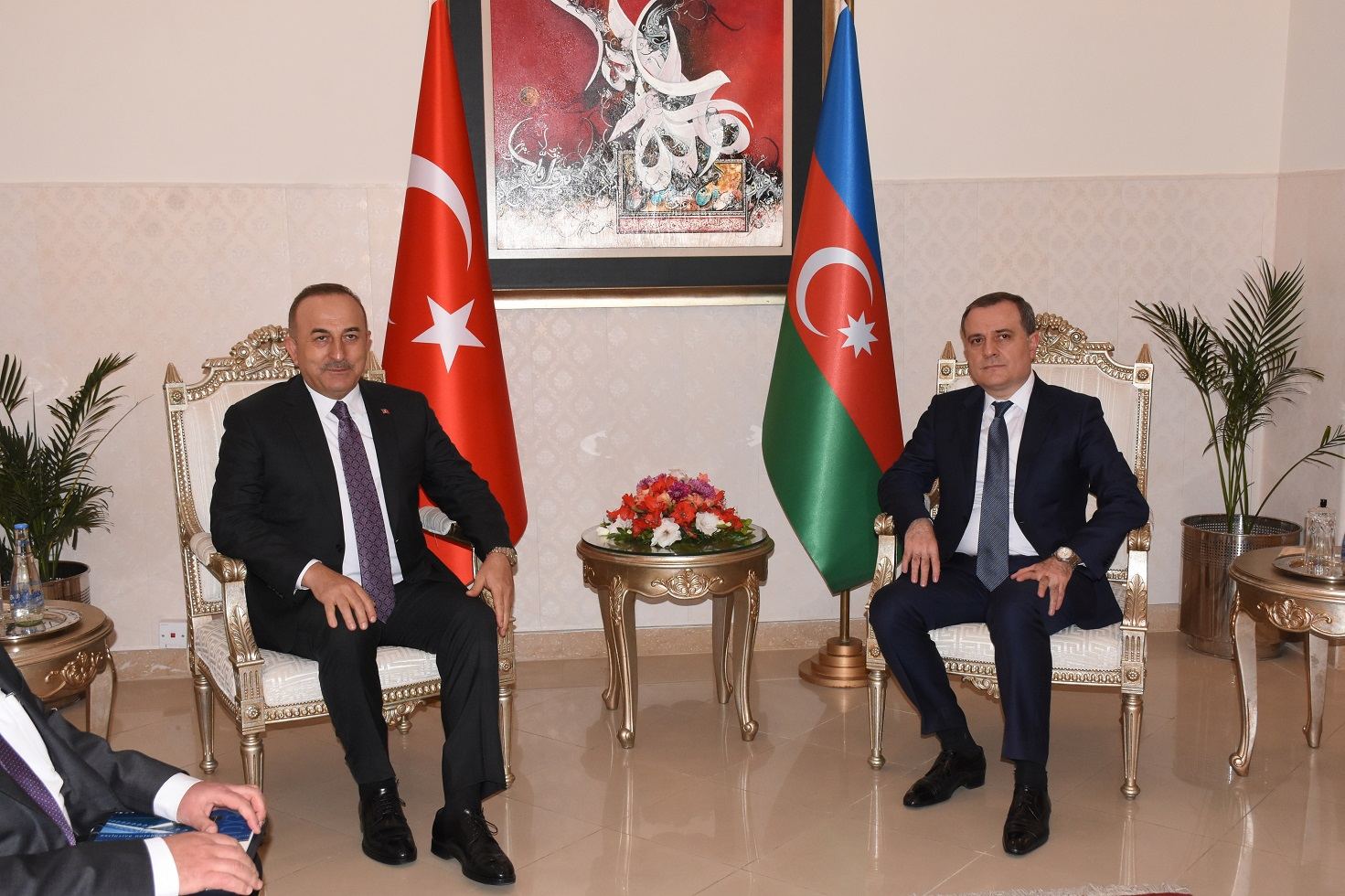 Azerbaijani FM talks bilateral co-op agenda with Turkish counterpart (PHOTO)