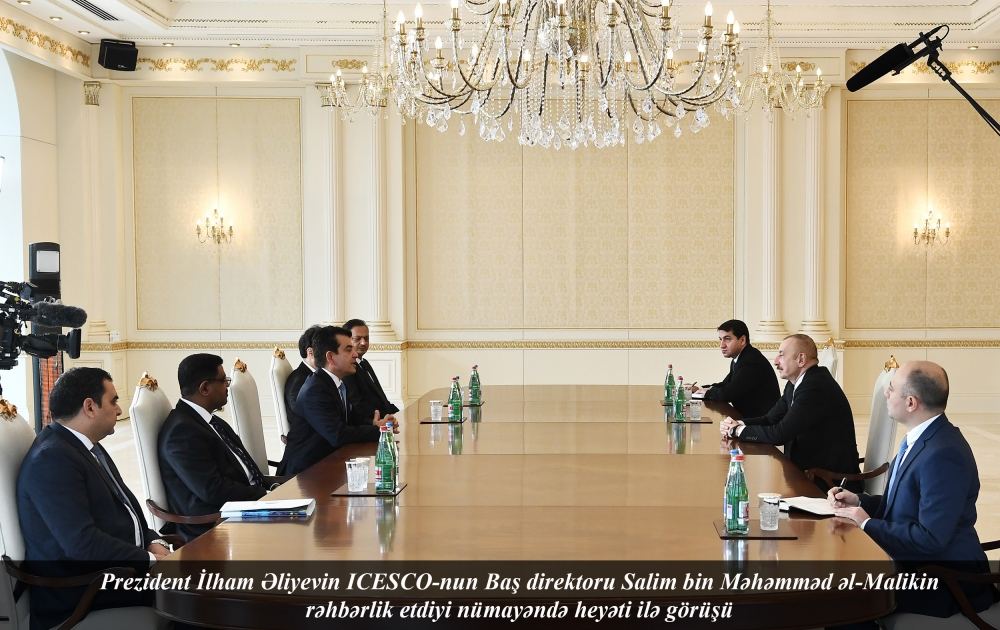 Президент Ильхам Алиев принял делегацию ИСЕСКО (ФОТО/ВИДЕО) - Gallery Image