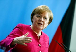 Кабмин ФРГ напомнил, что Меркель уйдет из политики после назначения нового канцлера