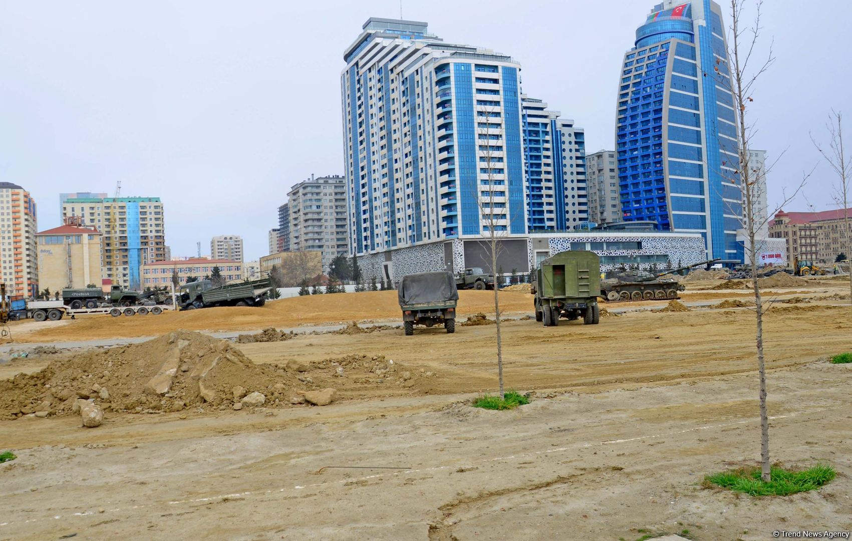 Zəfər muzeyi və memorial kompleks bu yerdə olacaq - Texnikalar əraziyə gətirildi (FOTO/VİDEO)