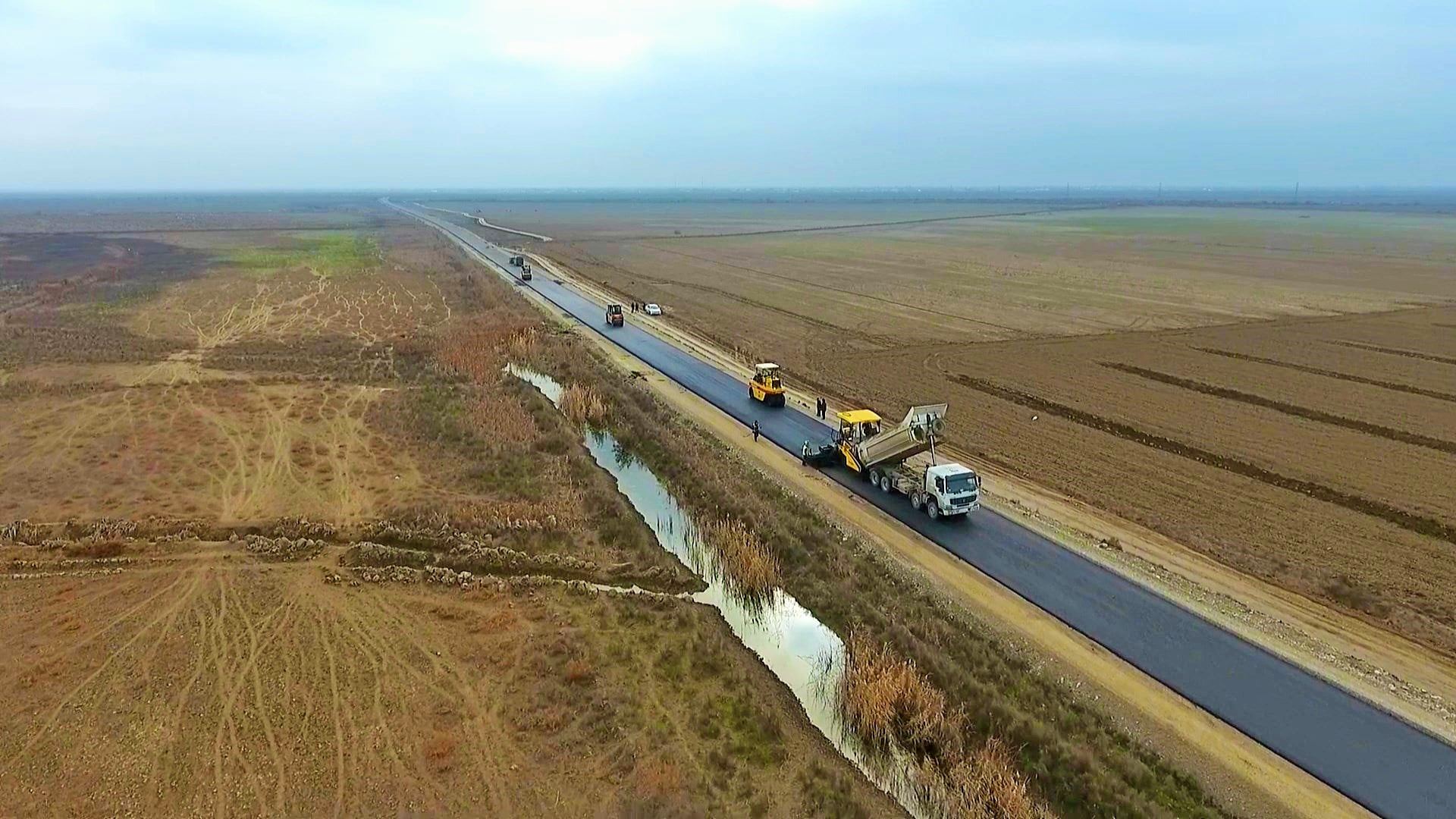 Kürdəmirdə 18 kilometrlik yolun yenidən qurulması yekunlaşır (FOTO)