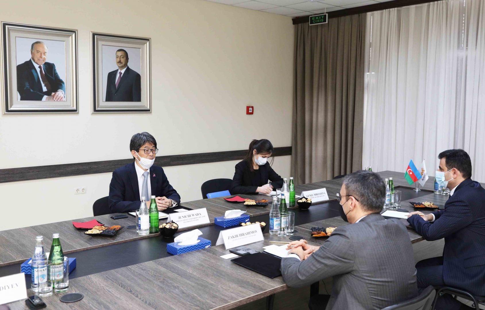 Состоялась встреча между ЗАО “AzerGold” и послом Японии в Азербайджане (ФОТО)