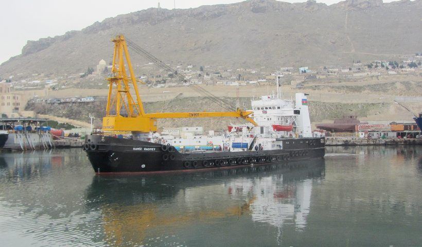 ‘Bibiheybat’ Ship Repair Yard completes overhaul of ‘Ramiz Hajiyev’ floating crane