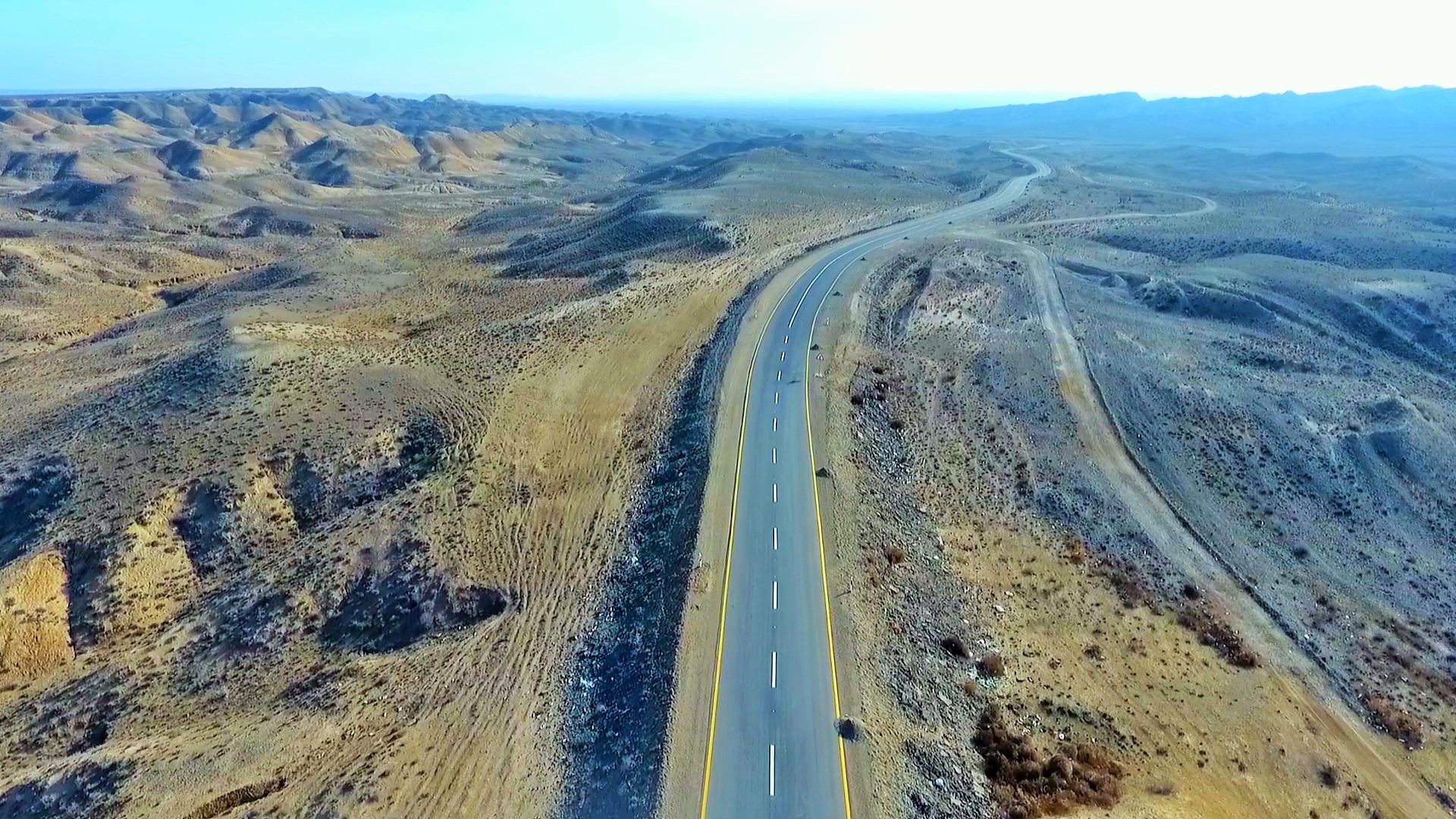 Samuxda 39.5 kilometrlik yol yenidən qurulub (FOTO)
