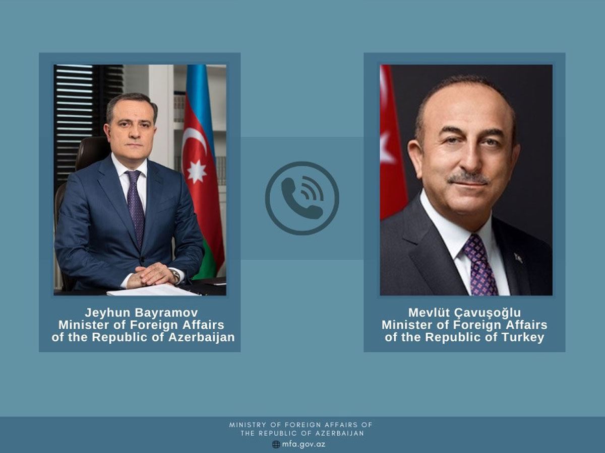 Azerbaijani, Turkish FMs discuss regional co-op issues