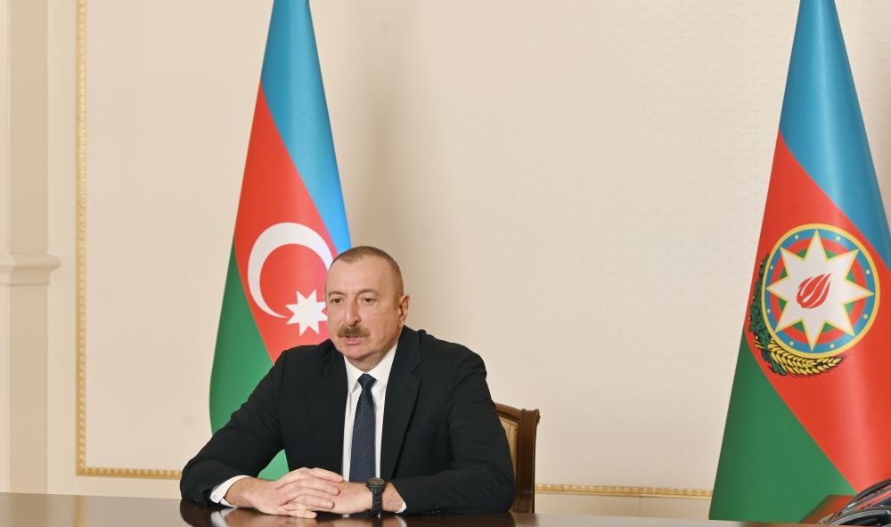 Президент Ильхам Алиев: В то время министром обороны Азербайджана был выкормыш тандема НФА-Мусават. Он первым и продал Шушу