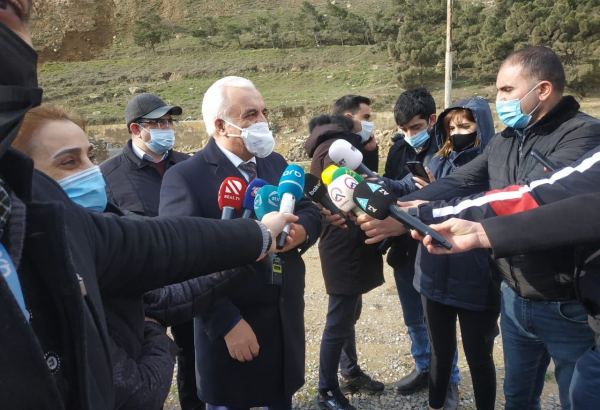 МЧС Азербайджана об ущербе, нанесенном оползнем в Бадамдаре