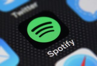 Spotify прекращает работу в России
