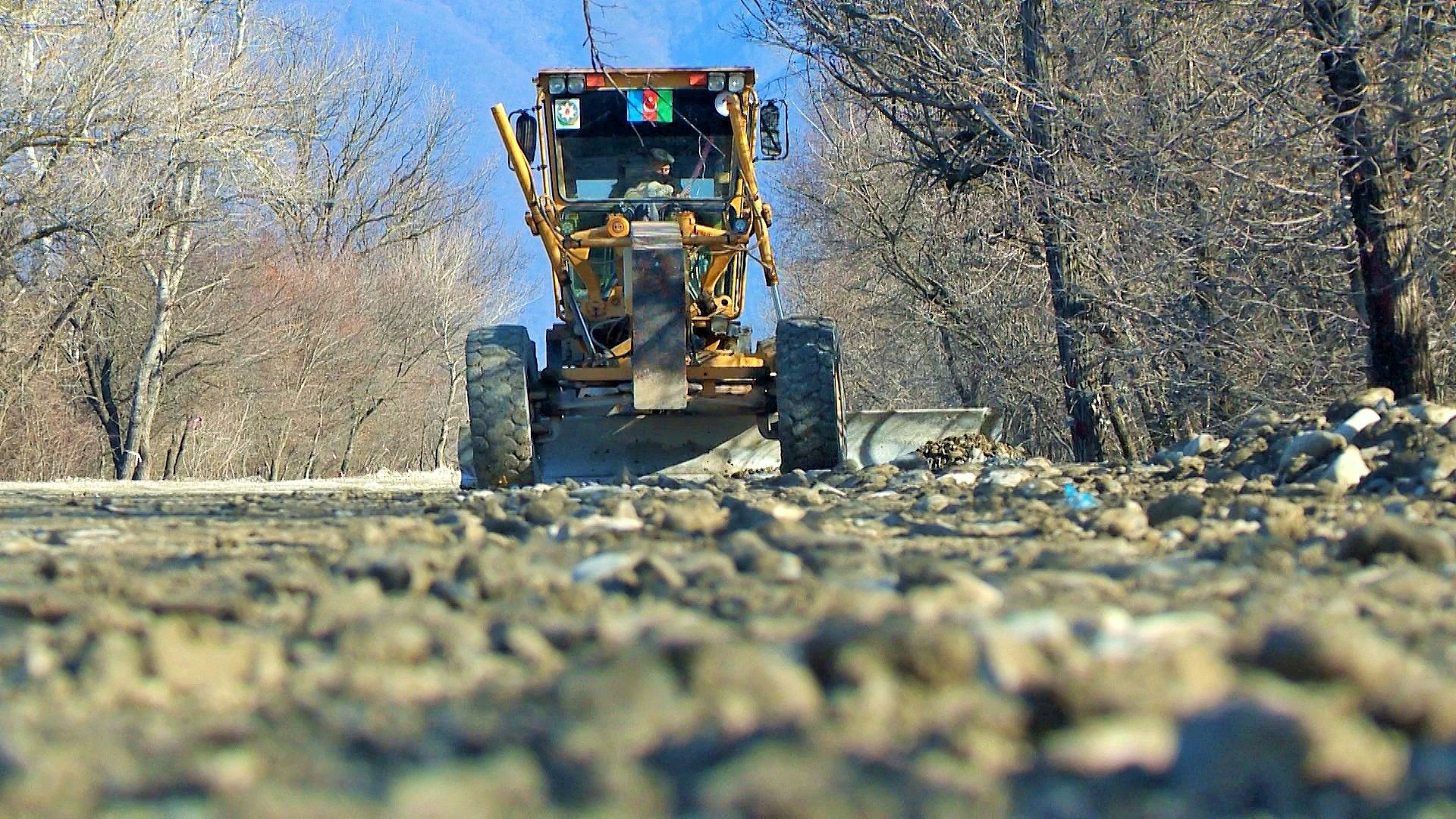 Продолжается реконструкция автодороги Огуз - Шеки - агентство автомобильных дорог (ФОТО)