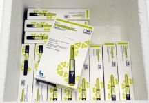 Heydər Əliyev Fondu 18 yaşadək olan şəkərli diabet xəstələrini insulinlə təmin edir (FOTO)