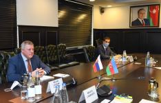 Azerbaijani economy minister, Slovak delegation discuss investment initiatives (PHOTO)