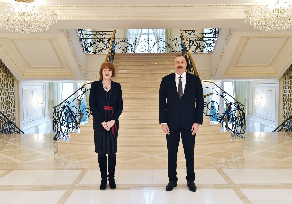 President Aliyev receives UK Minister for European Neighbourhood and Americas (PHOTO)