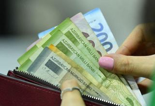 Azerbaijan sees decline in population's nominal income