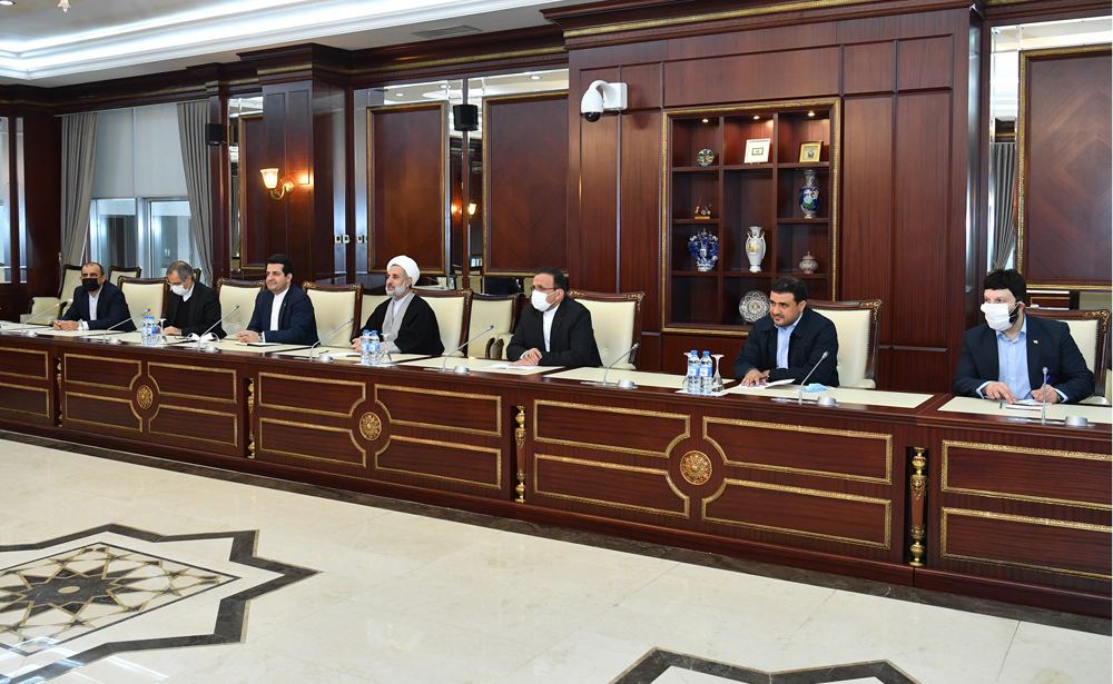 Парламентская делегация Ирана побывала в Милли Меджлисе Азербайджана (ФОТО)