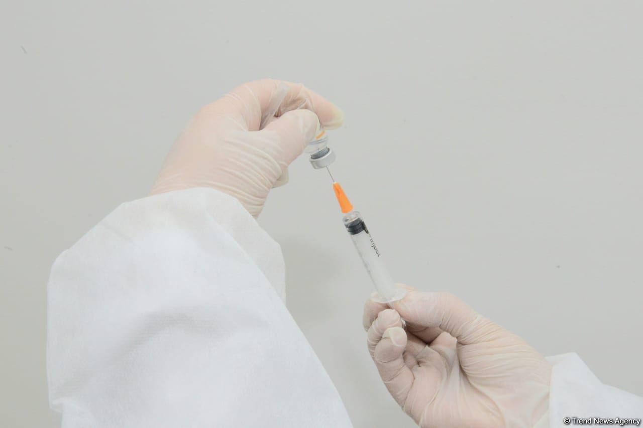 В Азербайджан планируется доставить еще 5 млн доз вакцины от коронавируса
