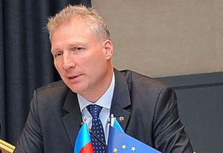 Head of EU Delegation to Azerbaijan talks possibilities of resuming int'l travel