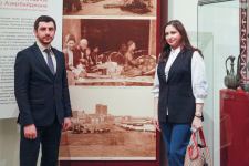 Ковер "Сураханы" XVIII века и 100 уникальных экспонатов искусства Азербайджана представлены в России (ФОТО)