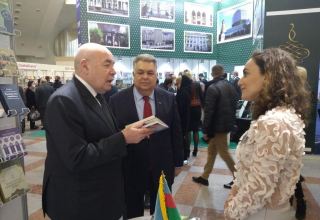 Книги об Азербайджане вызвали большой интерес на Минской международной выставке – Захра Бадалбейли (ФОТО)