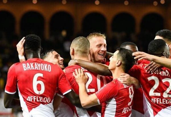 "Монако" победил ПСЖ в чемпионате Франции по футболу