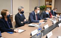 Azerbaijani FM receives delegation of members of French National Assembly (PHOTO)