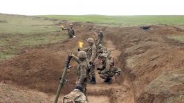 Продолжаются боевые стрельбы минометных батарей армии Азербайджана (ФОТО/ВИДЕО) - Gallery Thumbnail