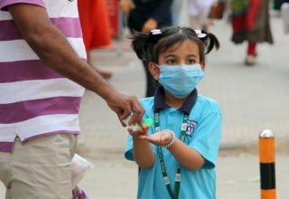 В Японии просят следить за симптоматикой у детей, заразившихся коронавирусом