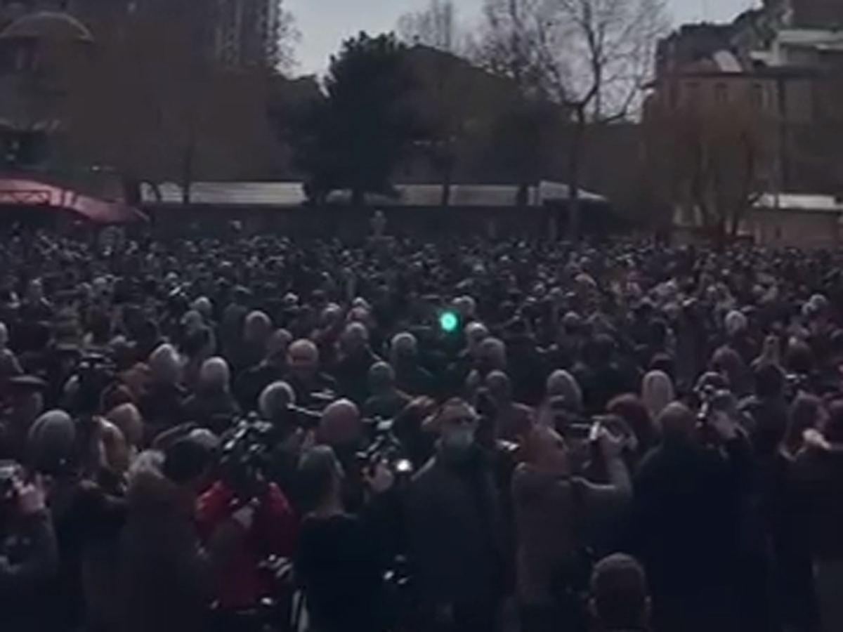 Yerevan səmasında qırıcılar göründü (VİDEO)